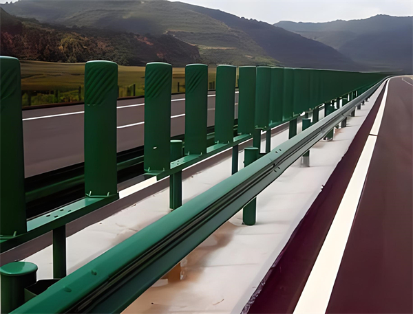 贵州三波护栏板在高速公路的应用